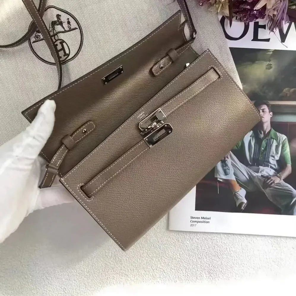 Hermes Kelly To Go in Epsom Leather for Women in Grey/Silver