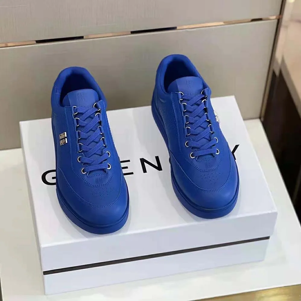Givenchy G4 Sneakers in Leather for Men in Blue