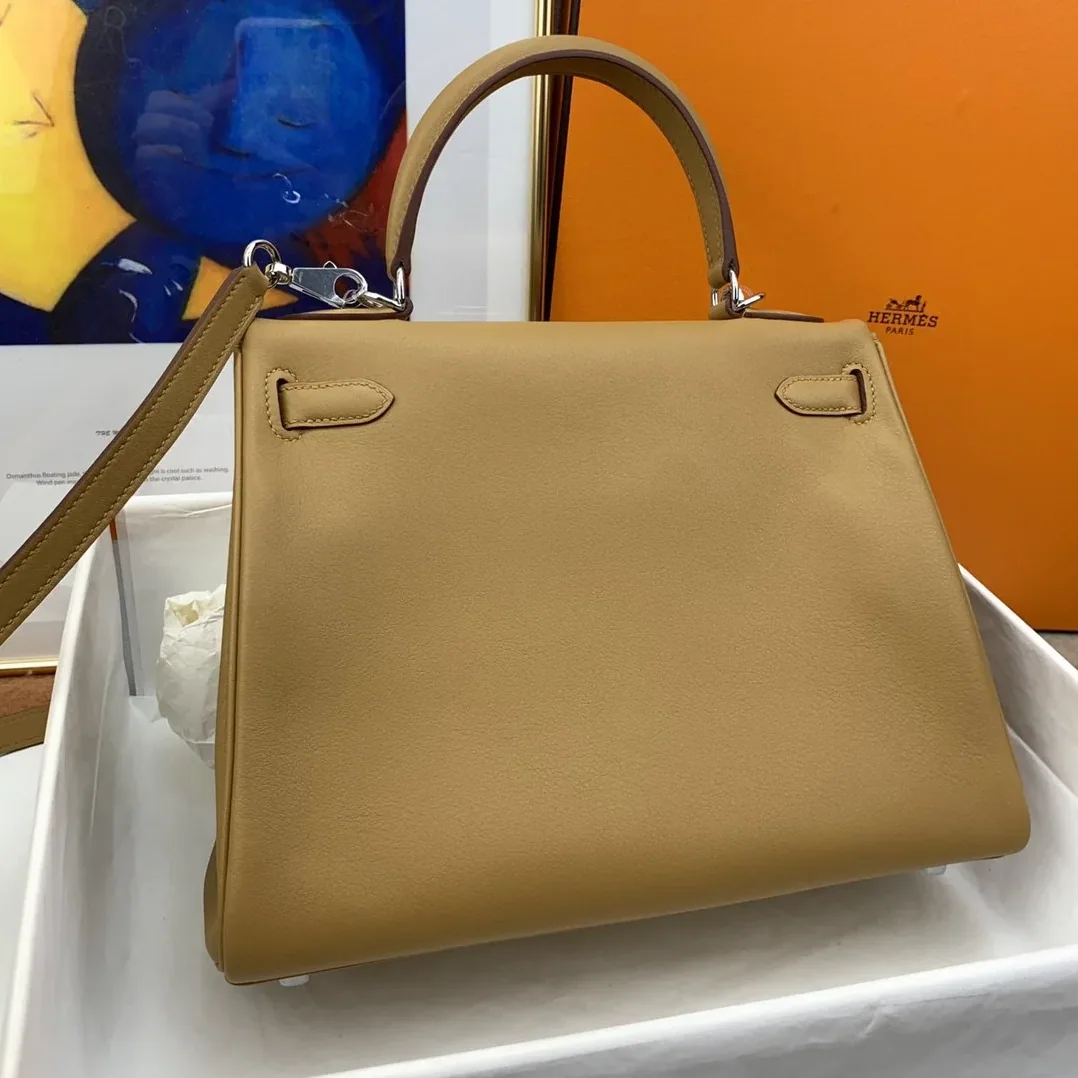 Hermes Kelly 28 Evercolor Gold Bag Hermes Kelly 28 Evercolor Gold Bag