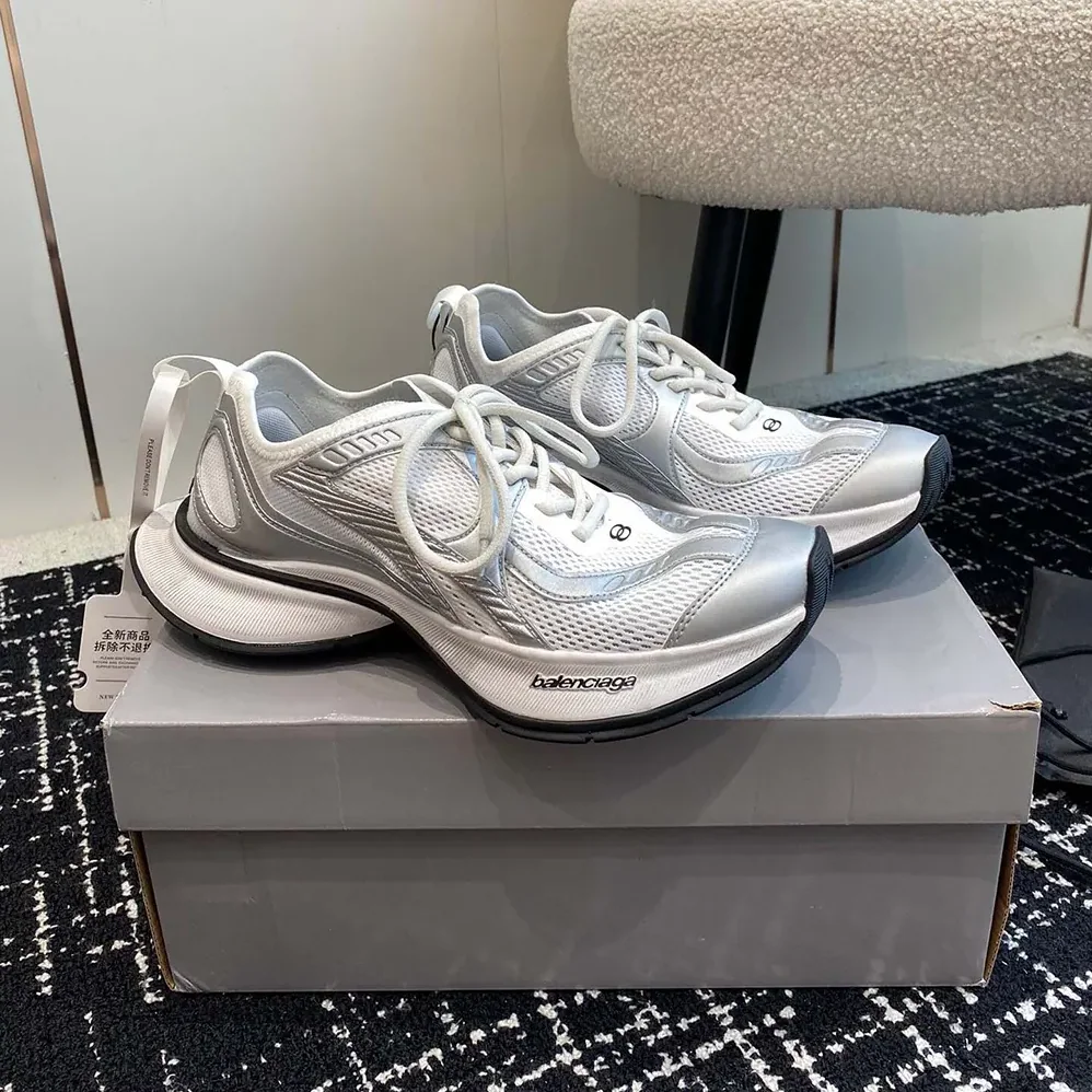 Balenciaga Circuit Sneaker in White and Silver Polyester for Unisex