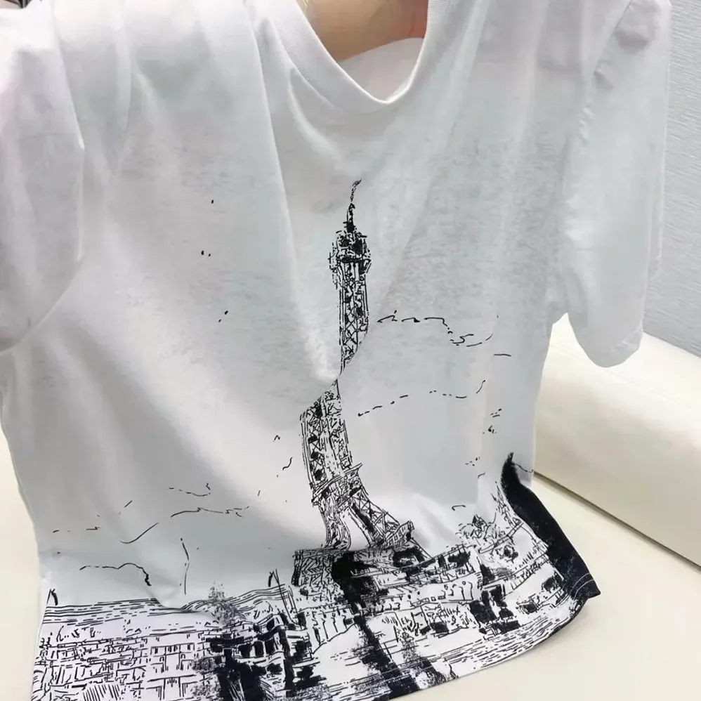 Dior T-Shirt Black and White Cotton and Linen Jersey with Paris Motif for Women Dior T-Shirt Black and White Cotton and Linen Jersey with Paris Motif for Women