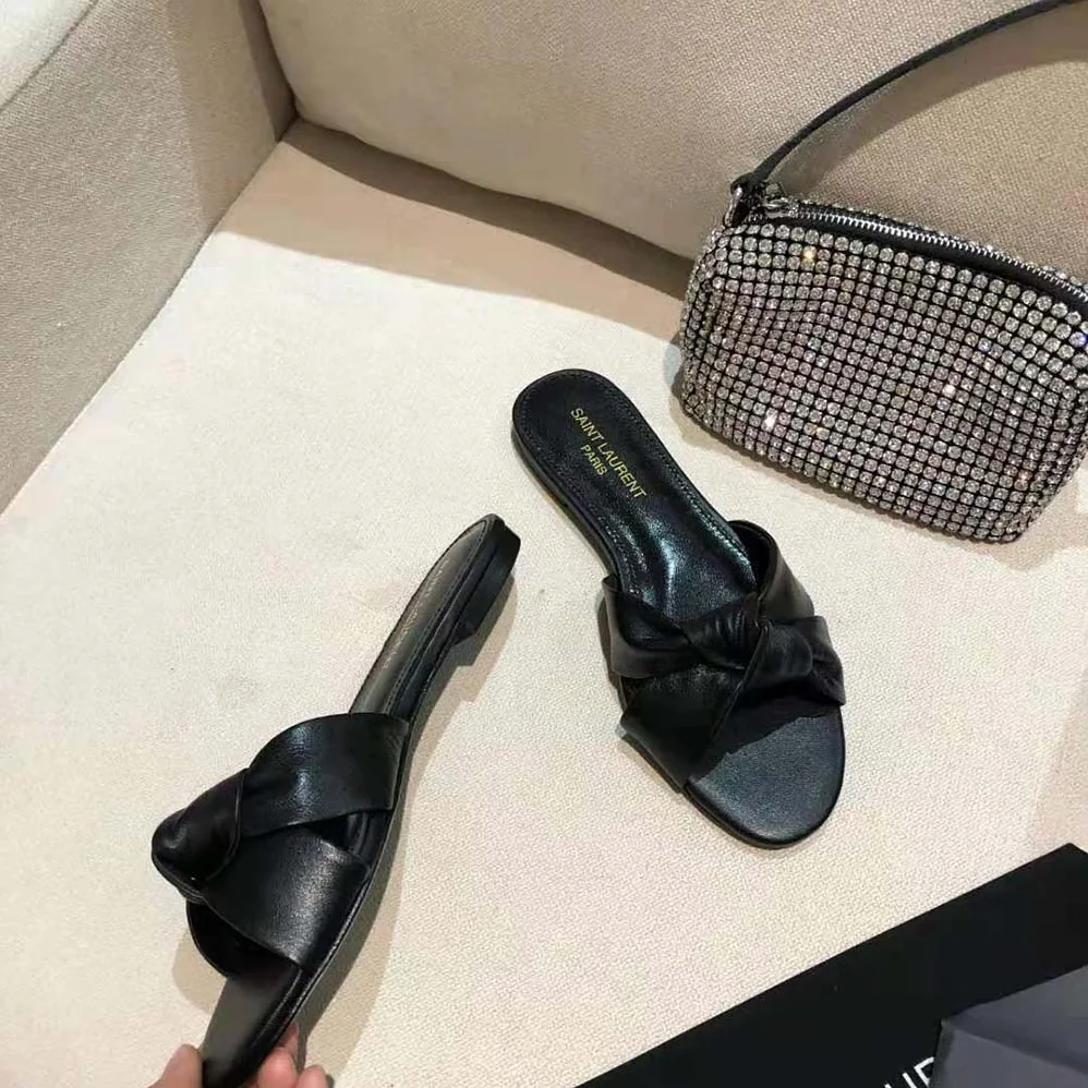 Saint Laurent YSL Bianca Flat Mules in Smooth Leather for Women in Black
