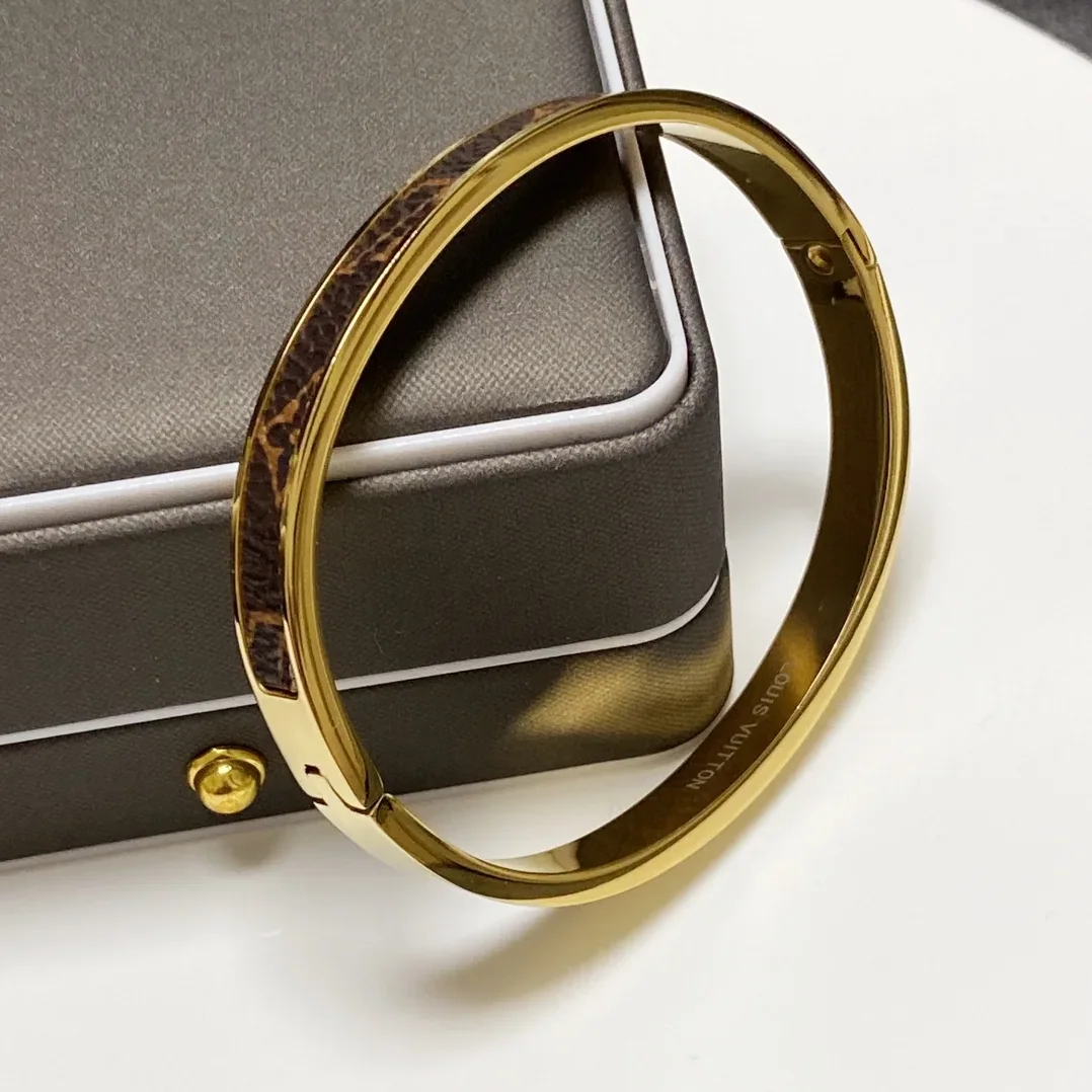 Louis Vuitton Letter Bracelet Gold