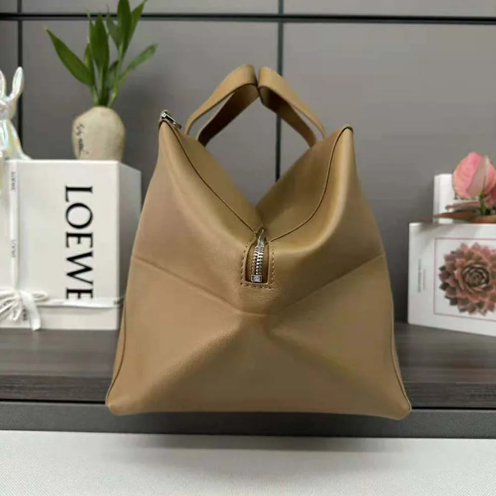Loewe XL Puzzle Fold Tote in Shiny Calfskin for Men in Brown