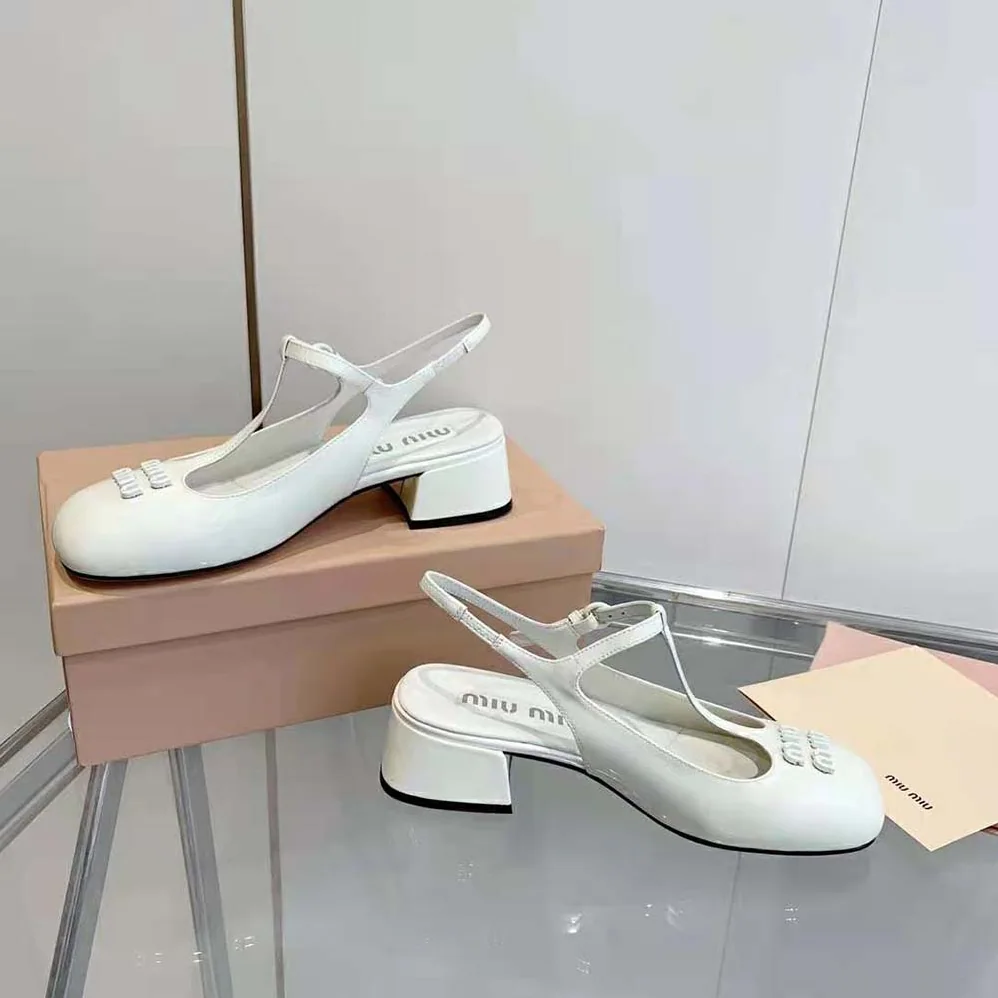 Miu Miu Patent Leather Slingback Pumps for Women in White Miu Miu Patent Leather Slingback Pumps for Women in White