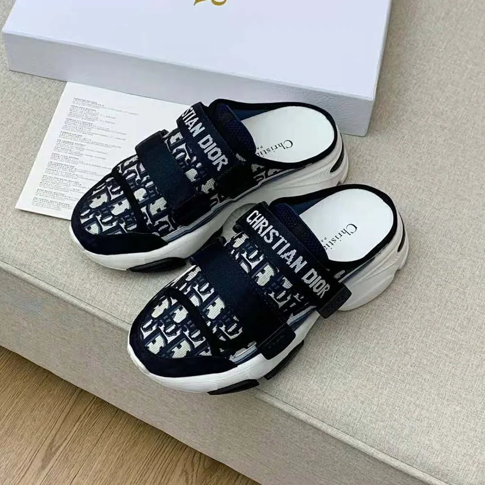 Dior D-Wander Sneaker Deep Blue Dior Oblique Technical Fabric for Women Dior D-Wander Sneaker Deep Blue Dior Oblique Technical Fabric for Women