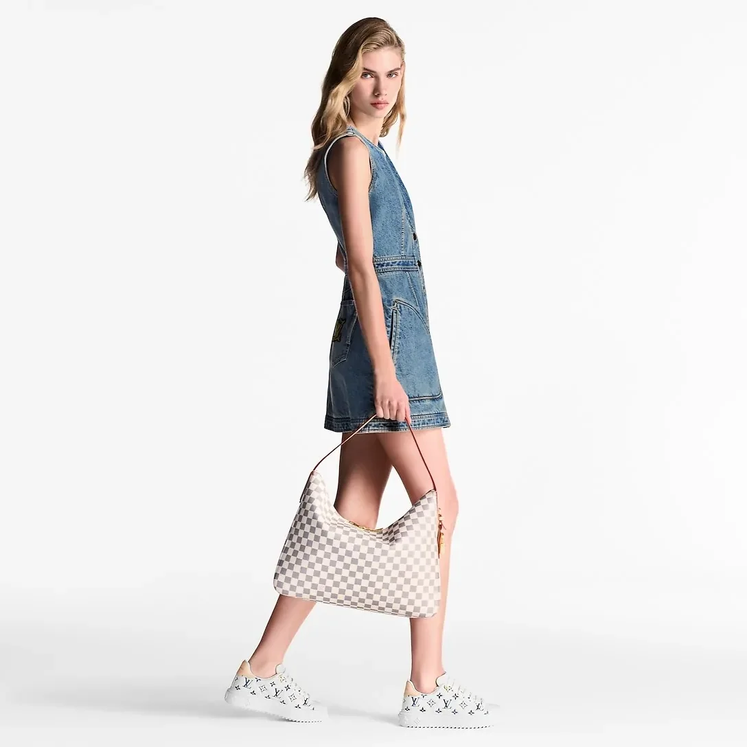 Louis Vuitton Time Out Sneaker Blue 1AHOOF Louis Vuitton Time Out Sneaker Blue 1AHOOF