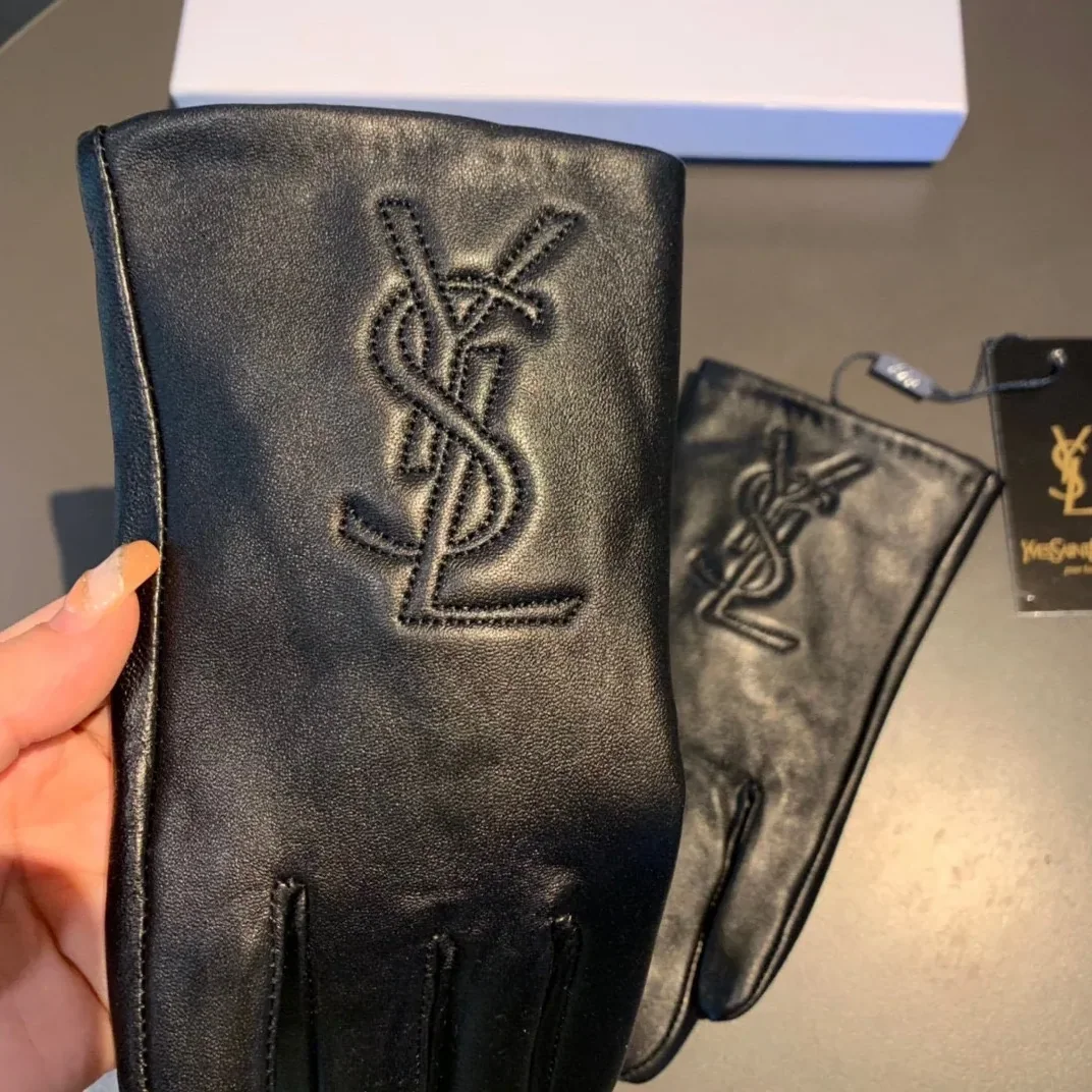 Saint Laurent Gloves In Black Saint Laurent Gloves In Black
