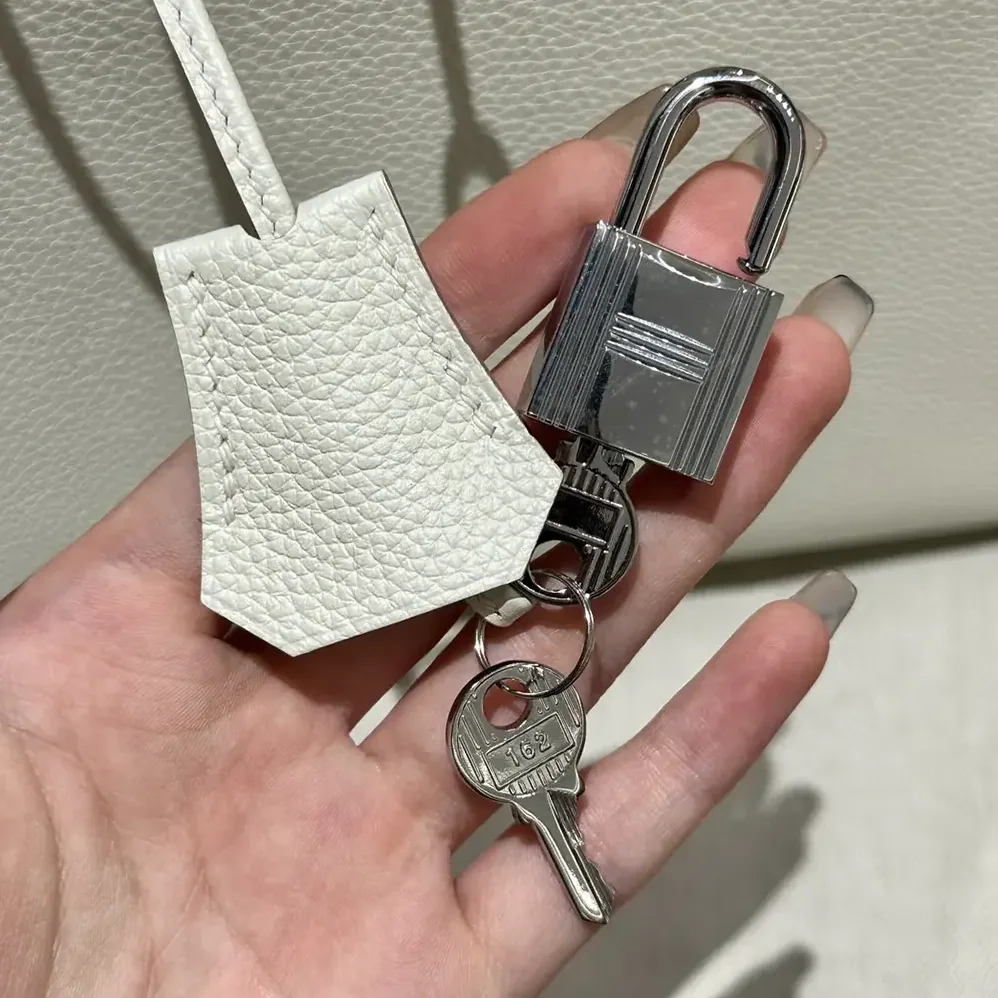 Hermes Birkin 30 Bag in Epsom Leather with Silver Hardware in White/Silver Hermes Birkin 30 Bag in Epsom Leather with Silver Hardware in White/Silver