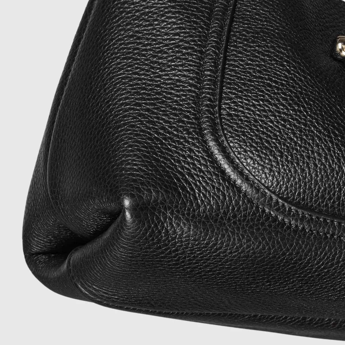 Gucci Softbit Medium Top Handle Bag Black / Gucci Softbit Medium Top Handle Bag Black /