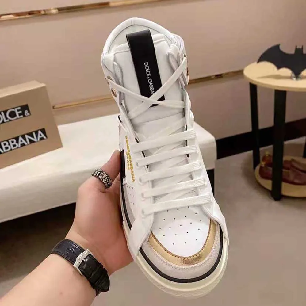 Dolce Gabbana D&G Calfskin 2.Zero Custom High-Top Sneakers with Contrasting Details for Men in White Dolce Gabbana D&G Calfskin 2.Zero Custom High-Top Sneakers with Contrasting Details for Men in White