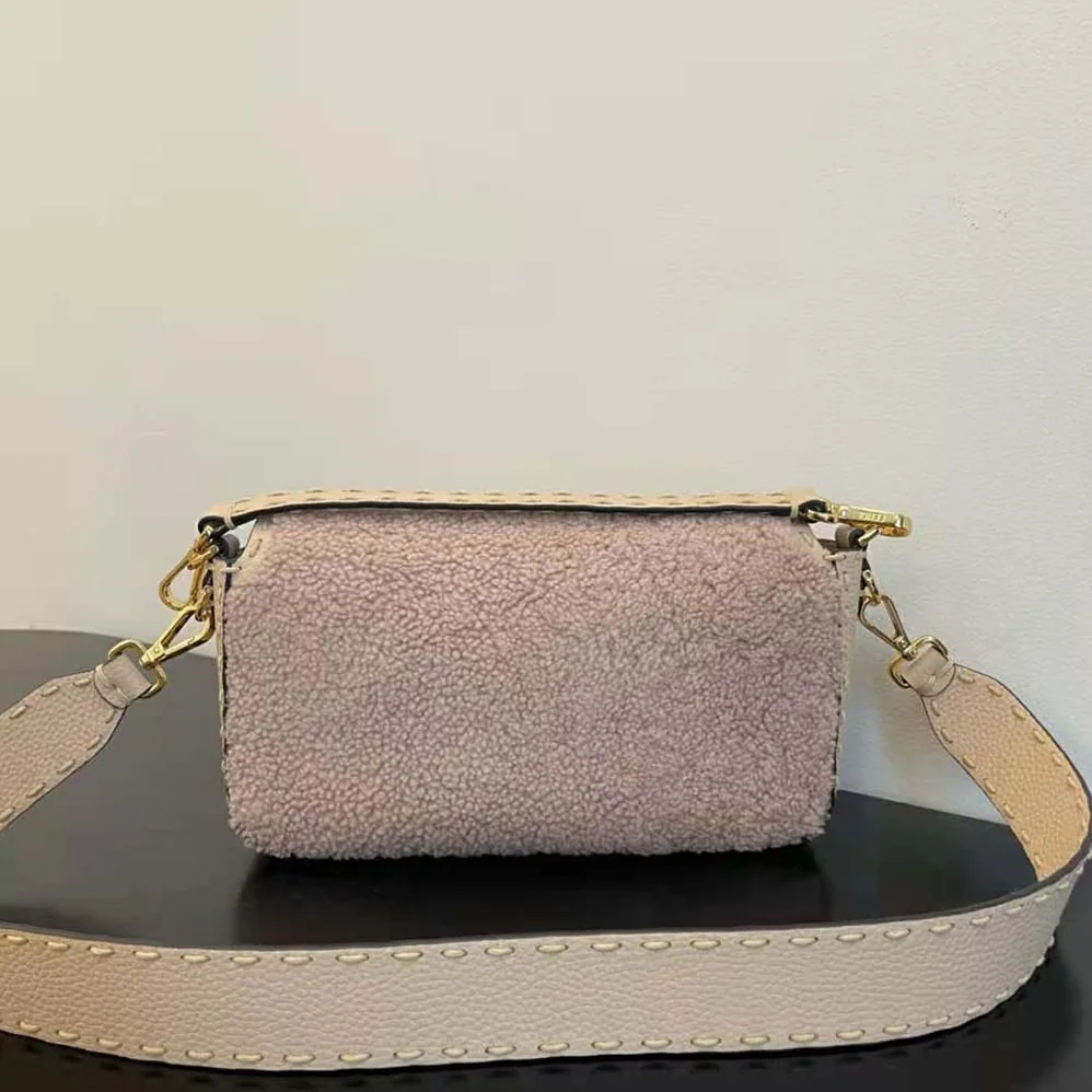 Fendi Baguette Pink Sheepskin Bag for Women