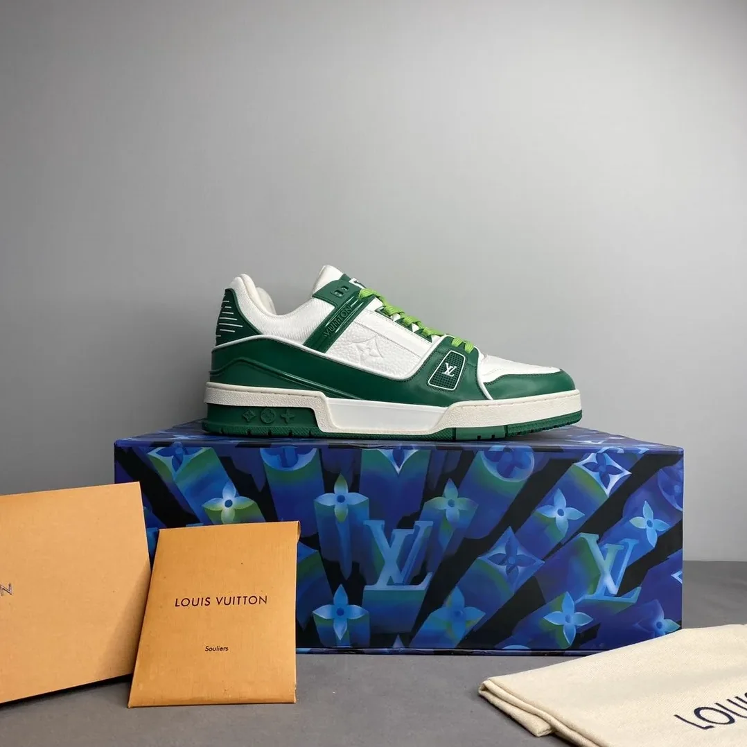 Louis Vuitton Trainer Sneaker Mix Of Materials White/Green Virgil Abloh LV 1A9VNK Louis Vuitton Trainer Sneaker Mix Of Materials White/Green Virgil Abloh LV 1A9VNK