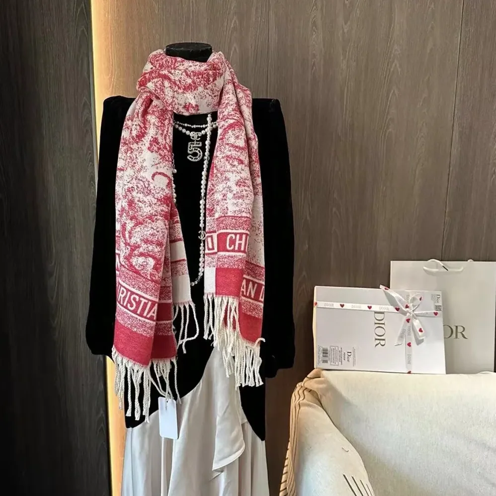 Dior Toile de Jouy Sauvage Scarf Red Cashmere and Wool for Women Dior Toile de Jouy Sauvage Scarf Red Cashmere and Wool for Women