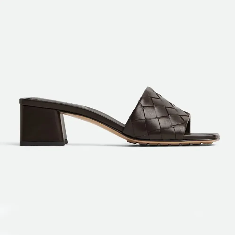Bottega Veneta Parco Mule for Women in Chocolate Bottega Veneta Parco Mule for Women in Chocolate