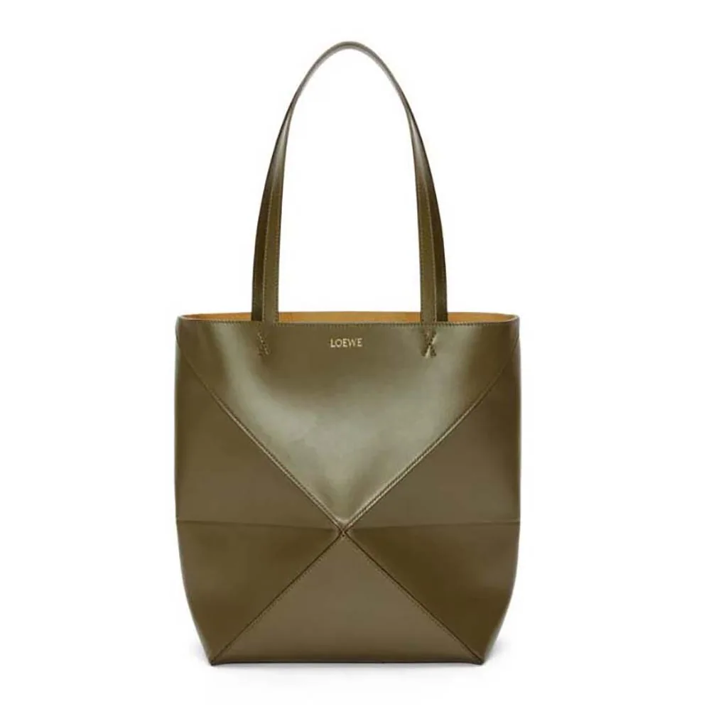 Loewe Puzzle Fold Tote in Shiny Calfskin for Unisex in Green Loewe Puzzle Fold Tote in Shiny Calfskin for Unisex in Green