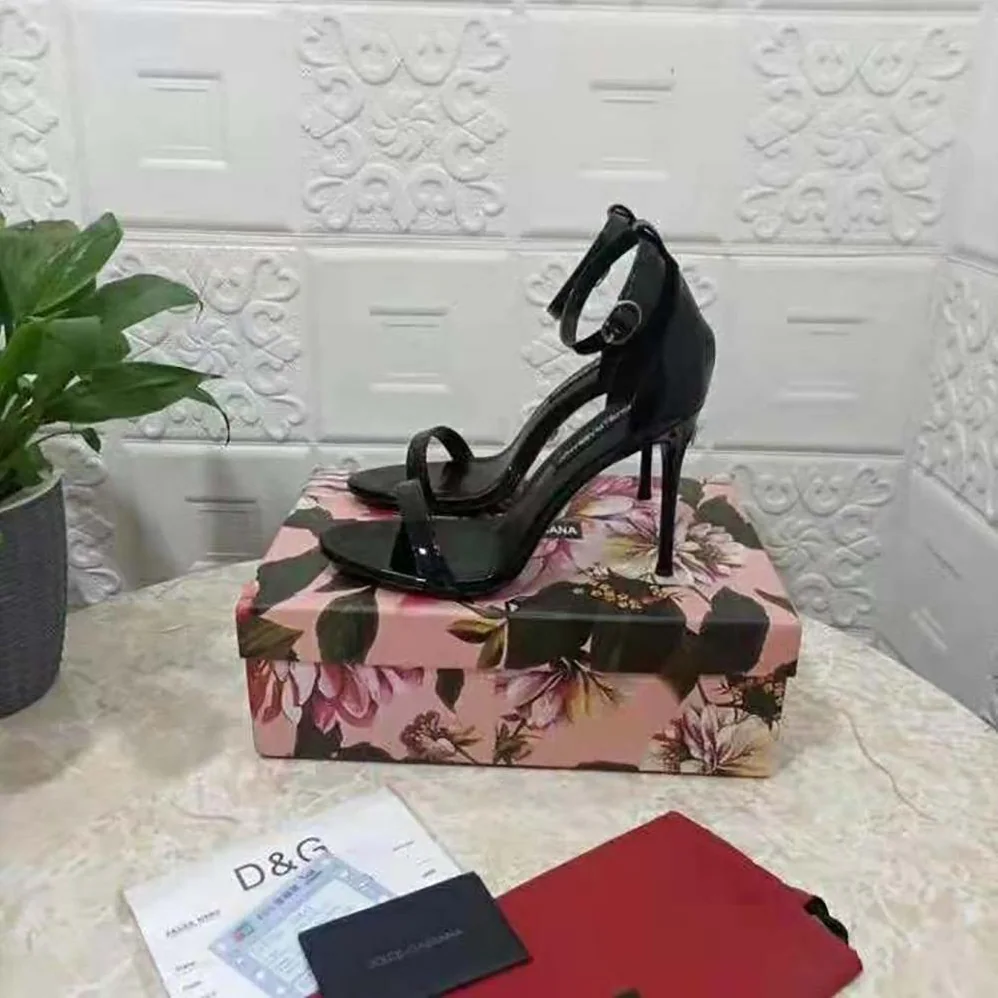Dolce Gabbana D&G Polished Calfskin Sandals for Women in Black Dolce Gabbana D&G Polished Calfskin Sandals for Women in Black