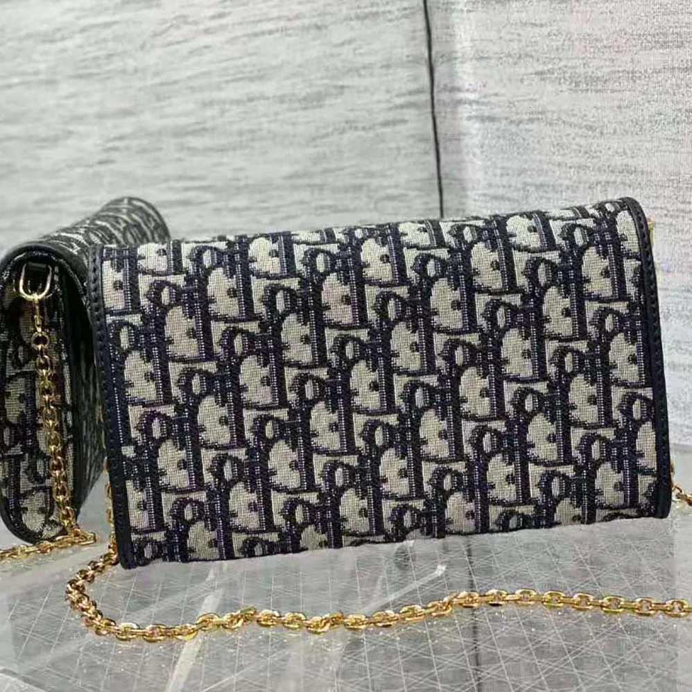 Dior Dior Bobby East-West Pouch with Chain Blue Dior Oblique Jacquard for Women Dior Dior Bobby East-West Pouch with Chain Blue Dior Oblique Jacquard for Women