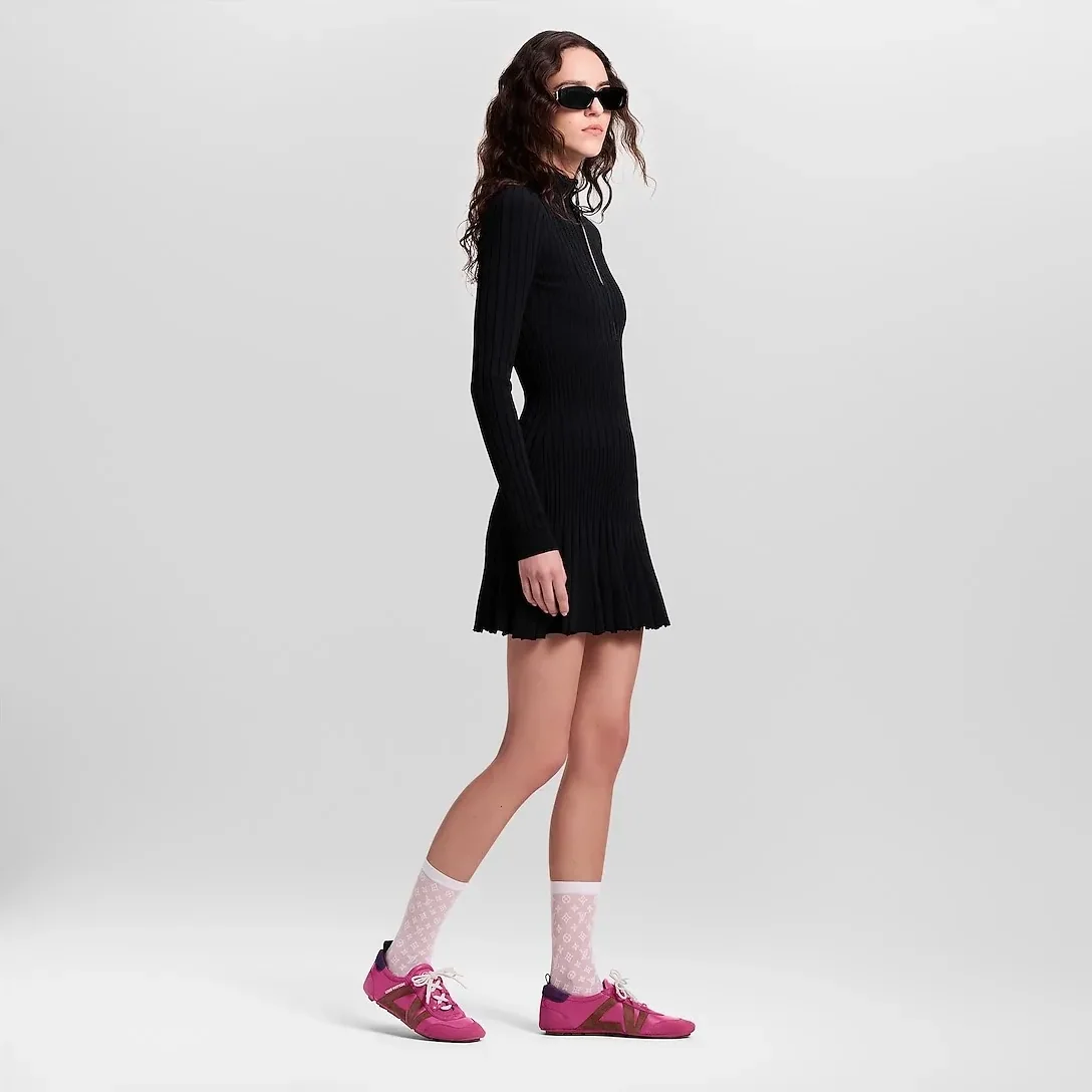 Louis Vuitton LV Sneakerina Fuchsia Pink 1AHNEE Louis Vuitton LV Sneakerina Fuchsia Pink 1AHNEE