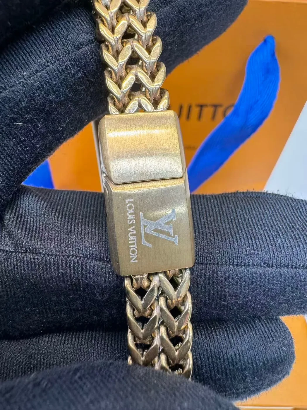 Louis Vuitton Monogram Chain Braided Bracelet Gold Hardware Louis Vuitton Monogram Chain Braided Bracelet Gold Hardware