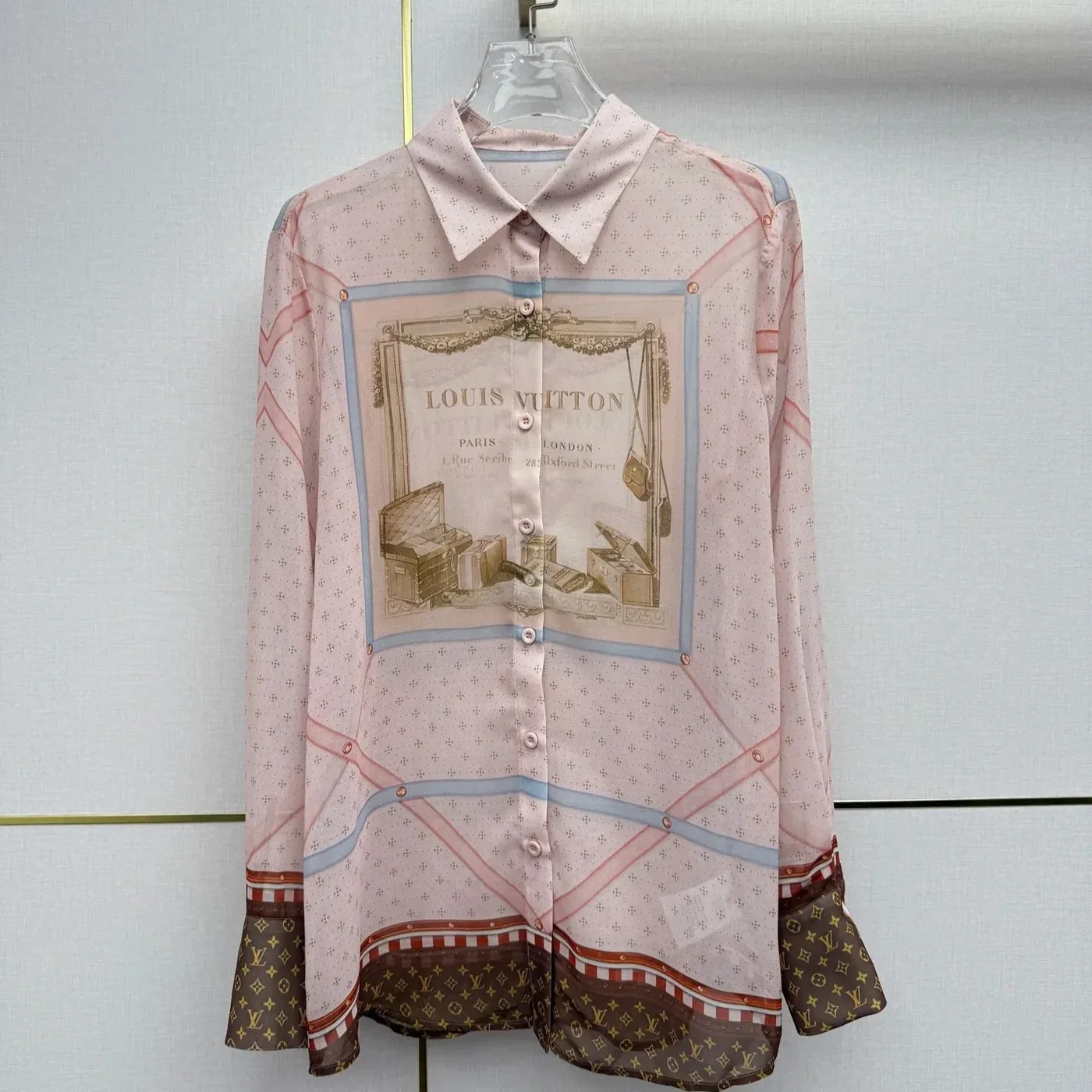 Louis Vuitton Heritage Travel Print Blouse Pink Louis Vuitton Heritage Travel Print Blouse Pink