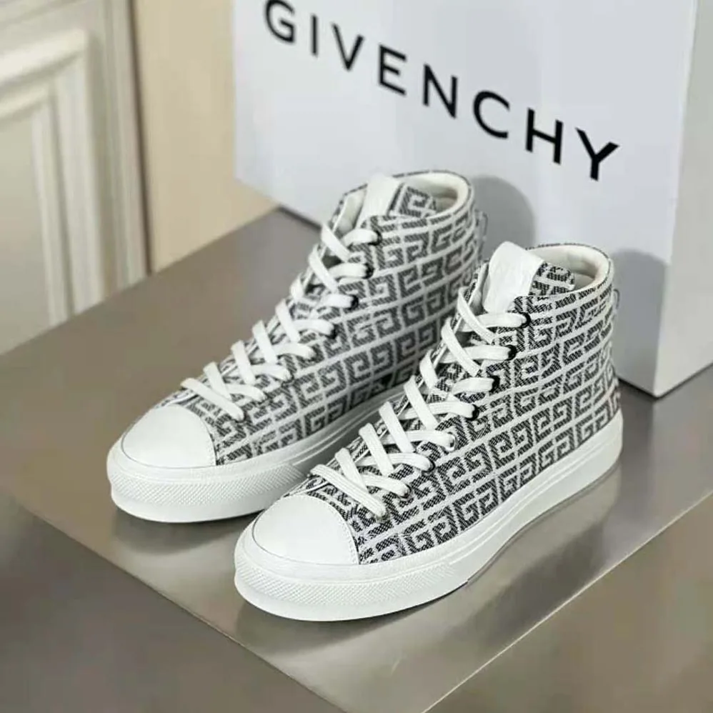 Givenchy High Sneakers City in 4G Jacquard for Unisex in Black