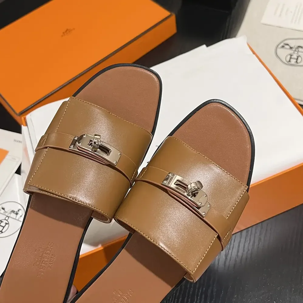 Hermes Giulia Sandal-Brown H231056Z for Women Hermes Giulia Sandal-Brown H231056Z for Women