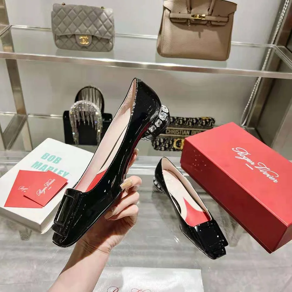 Roger Vivier Strass Heel Covered Buckle Ballerinas in Nappa Leather for Women in Black Roger Vivier Strass Heel Covered Buckle Ballerinas in Nappa Leather for Women in Black