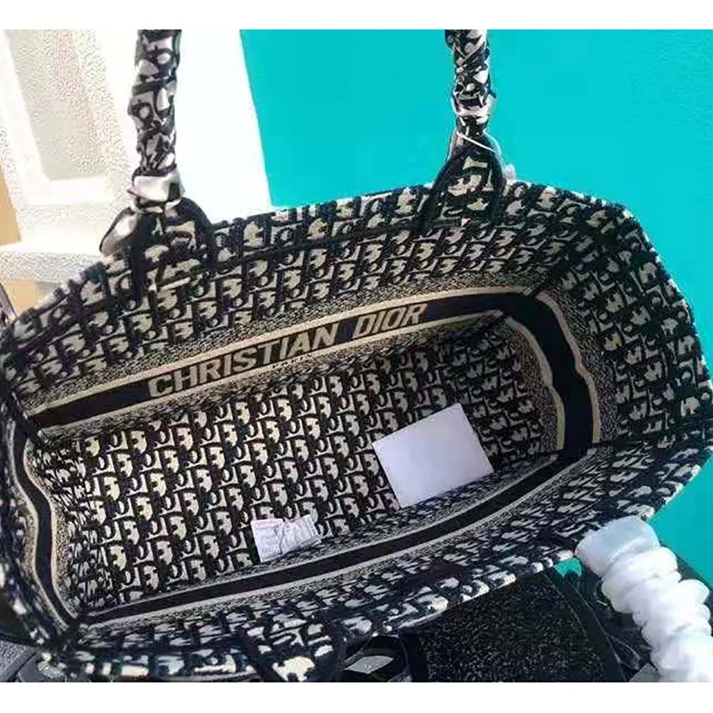 Dior Catherine Tote Bag Blue Dior Oblique Embroidery for Women