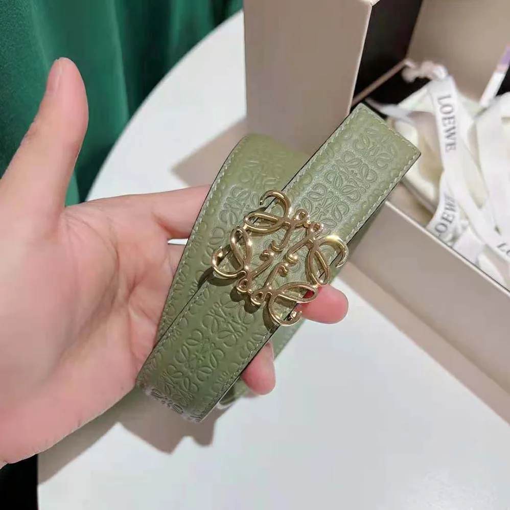 Loewe Anagram Belt in Silk Calfskin for Women in Green