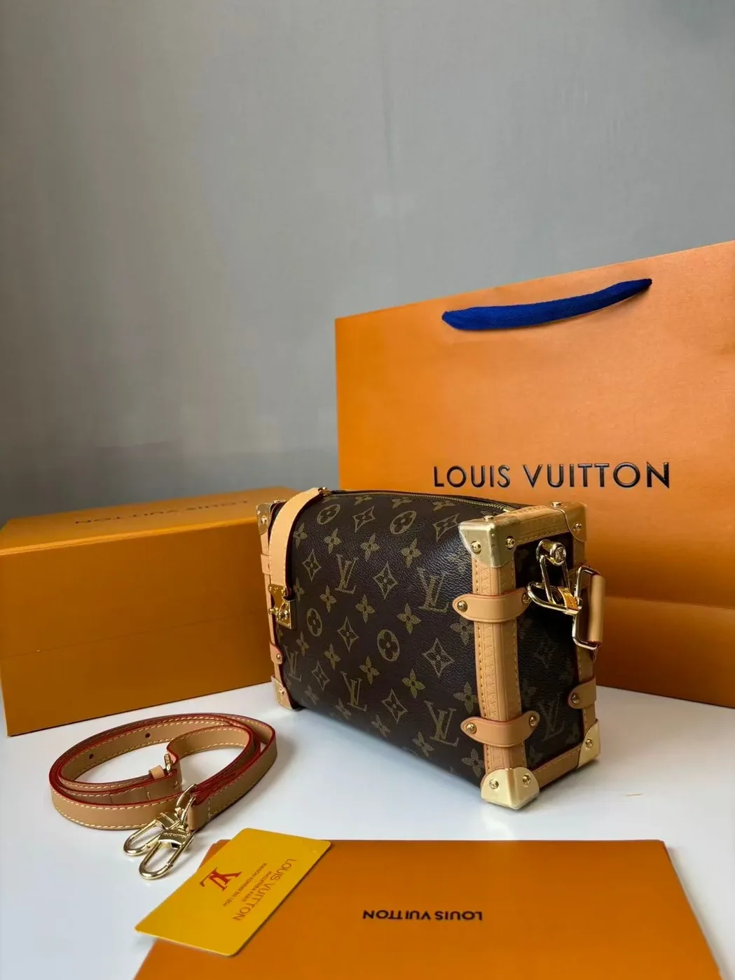 Louis Vuitton Side Trunk MM Shoulder Bag Brown Monogram Canvas Gold Hardware