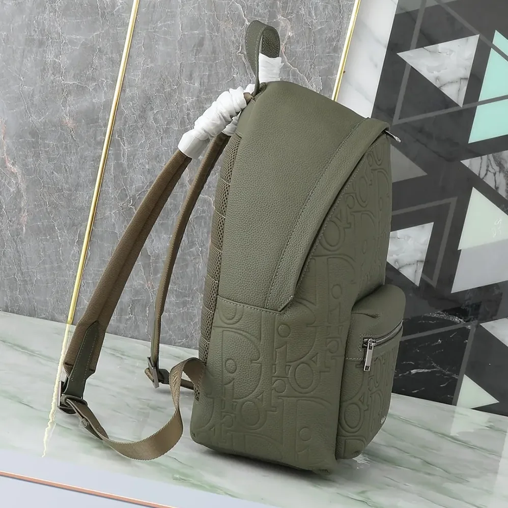 Dior Rider 2.0 Zipped Backpack Khaki Dior Gravity Leather and Khaki Grained Calfskin for Unisex