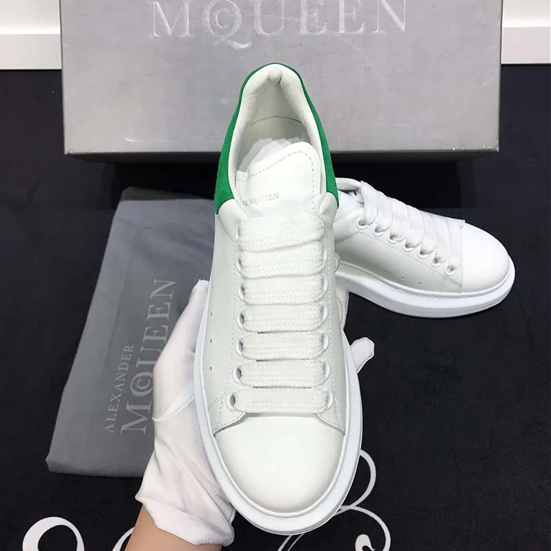 Alexander McQueen Oversized Sneaker Shoes for Women in Green Alexander McQueen Oversized Sneaker Shoes for Women in Green