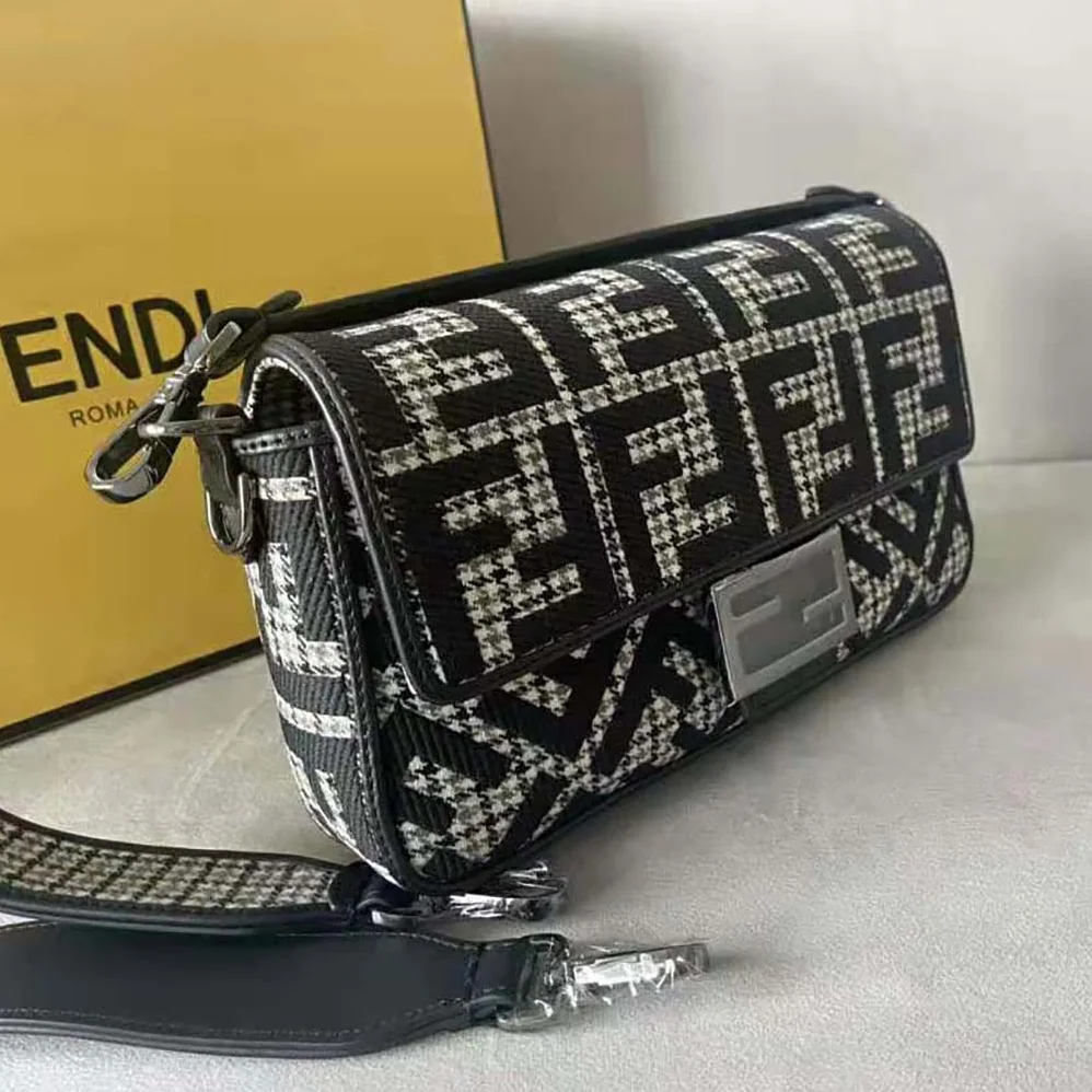 Fendi Baguette Gray Houndstooth Wool Bag with FF Embroidery for Women Fendi Baguette Gray Houndstooth Wool Bag with FF Embroidery for Women