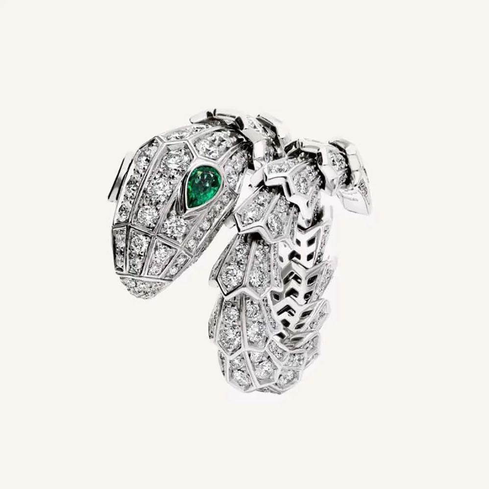 Bvlgari Serpenti 18 kt White Gold Ring Set for Women in Green Bvlgari Serpenti 18 kt White Gold Ring Set for Women in Green