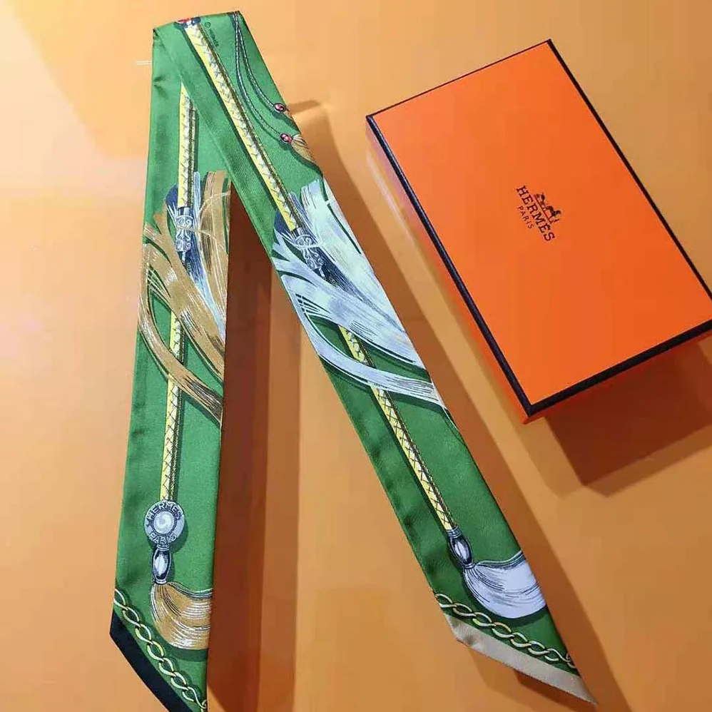 Hermes Cavalcades Twilly for Women in Green Hermes Cavalcades Twilly for Women in Green