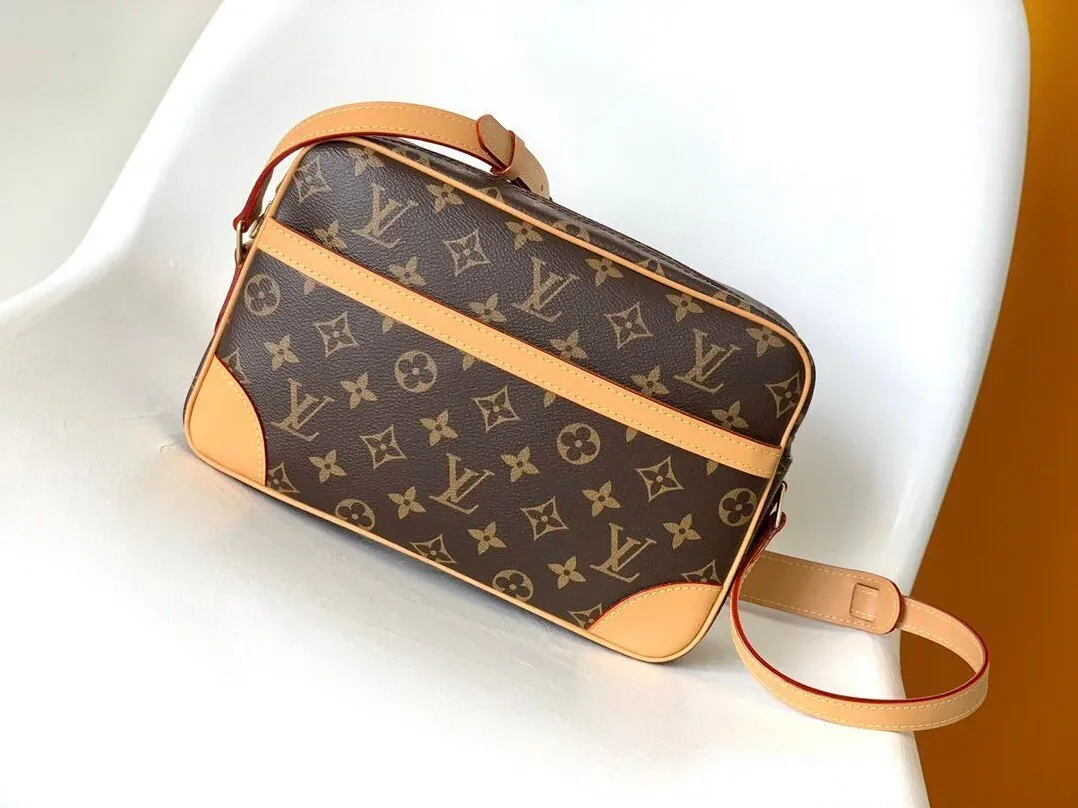 Louis Vuitton Monogram Trocadero 27 Shoulder Bag Pochette Brown /