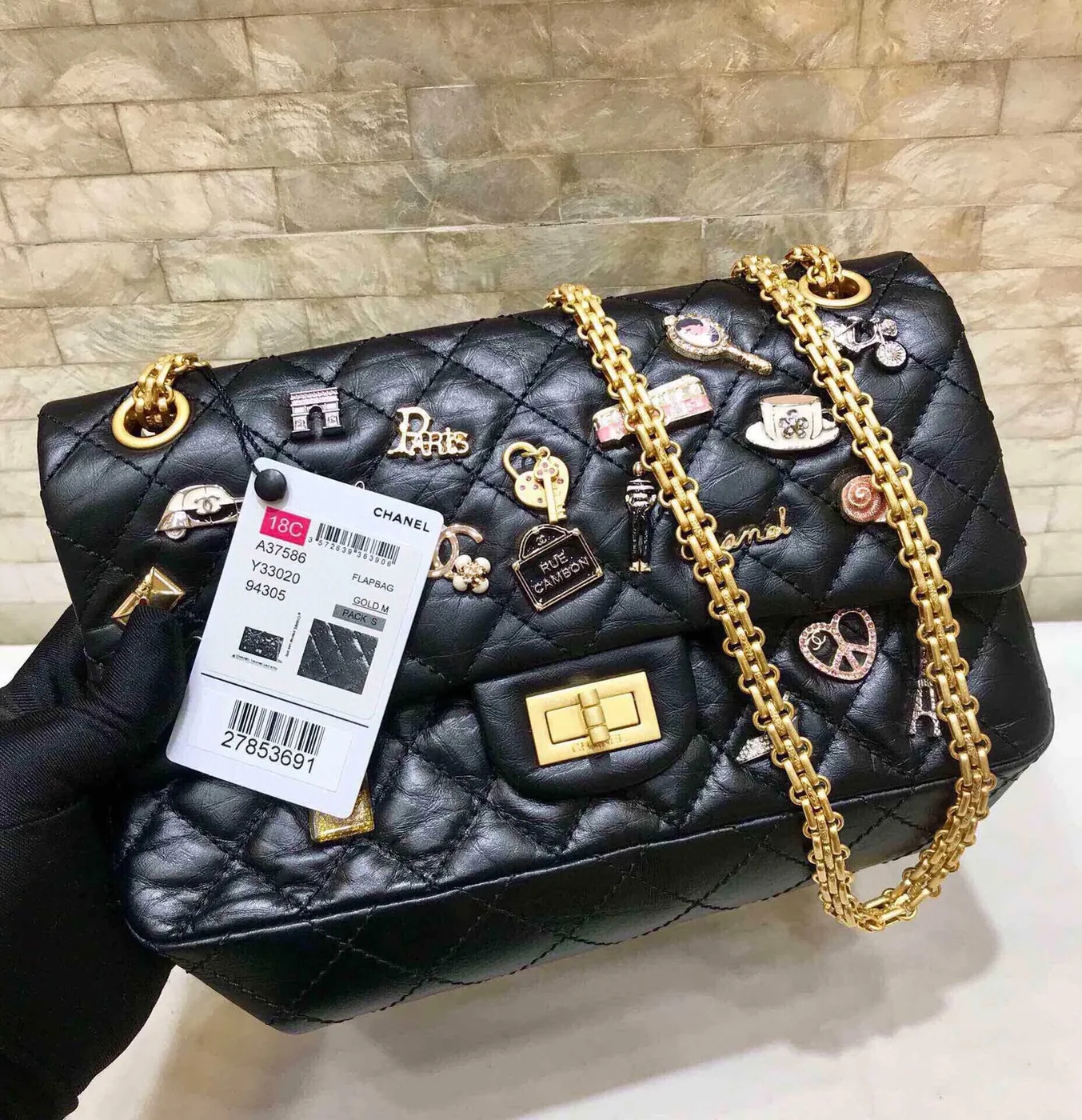 Limited Edition Lucky Charm Black / Limited Edition Lucky Charm Black /