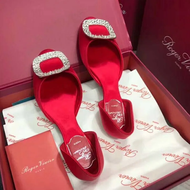 Roger Vivier Shoes Chips Ballerinas for Women in Red Roger Vivier Shoes Chips Ballerinas for Women in Red
