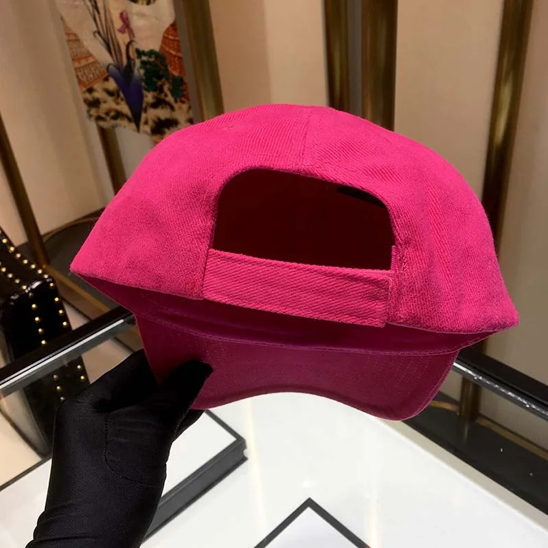 Balenciaga Classic Baseball Cap with Balenciaga Embroidered Logo for Unisex in Pink