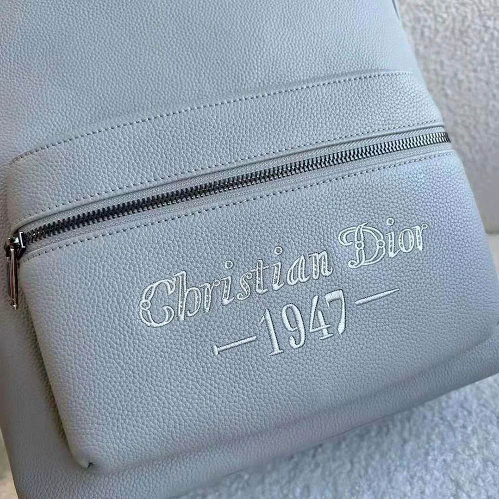 Dior Rider Backpack Dior Gray Grained Calfskin with ‘Christian Dior 1947' Signature for Men Dior Rider Backpack Dior Gray Grained Calfskin with ‘Christian Dior 1947' Signature for Men