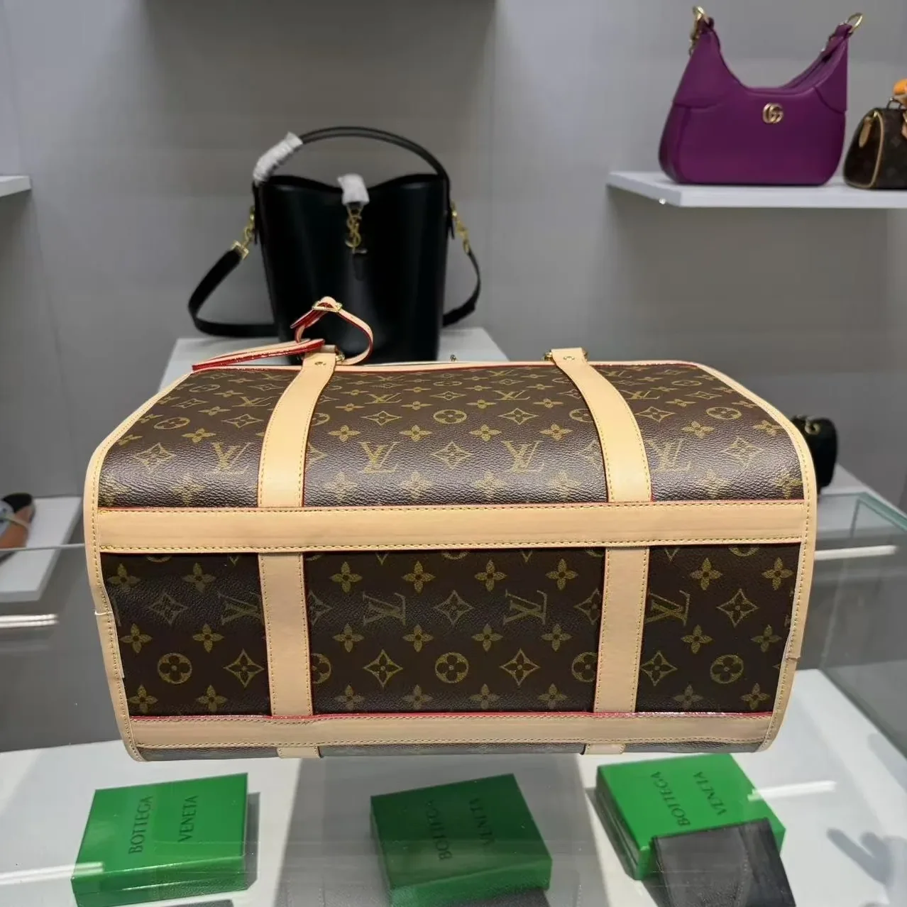 Louis Vuitton Dog Carrier 40 Bag Brown 17,/