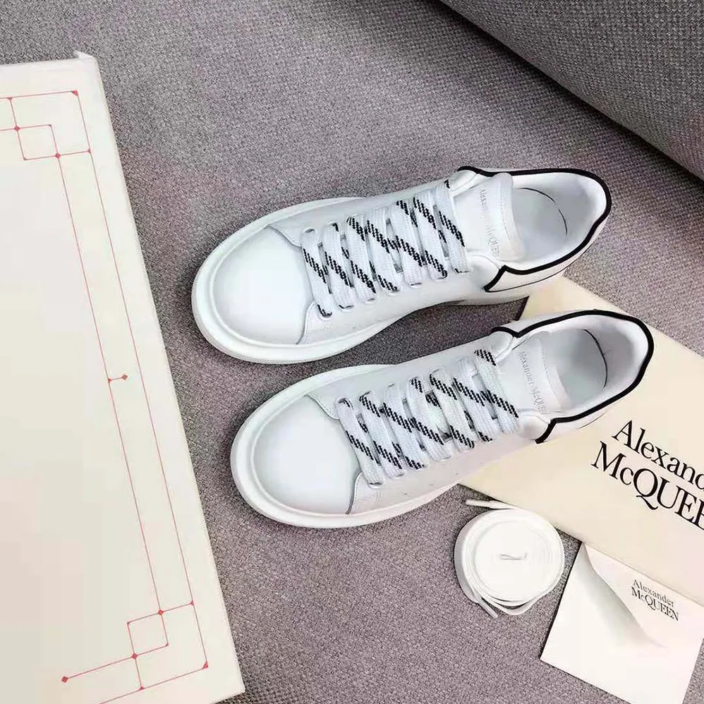 Alexander Mcqueen Oversized Sneaker White Smooth Calfskin Leather for Women in White