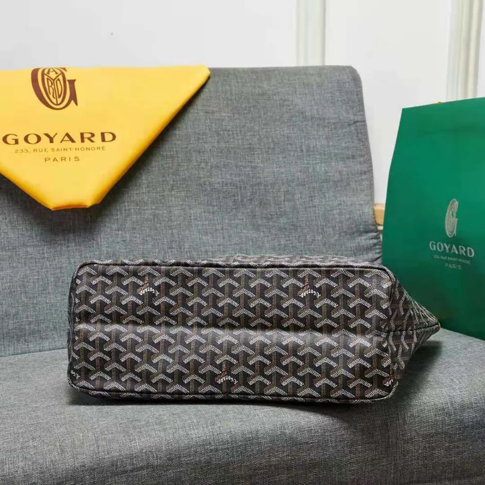 Goyard Sac Artois MM in Goyardine Canvas & Chevroches Calfskin for Women in Brown Goyard Sac Artois MM in Goyardine Canvas & Chevroches Calfskin for Women in Brown