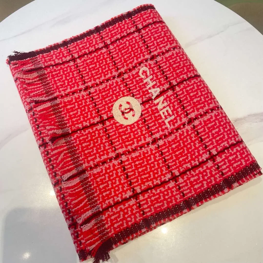 Chanel Classic Little Fragrance Pattern Scarf Red