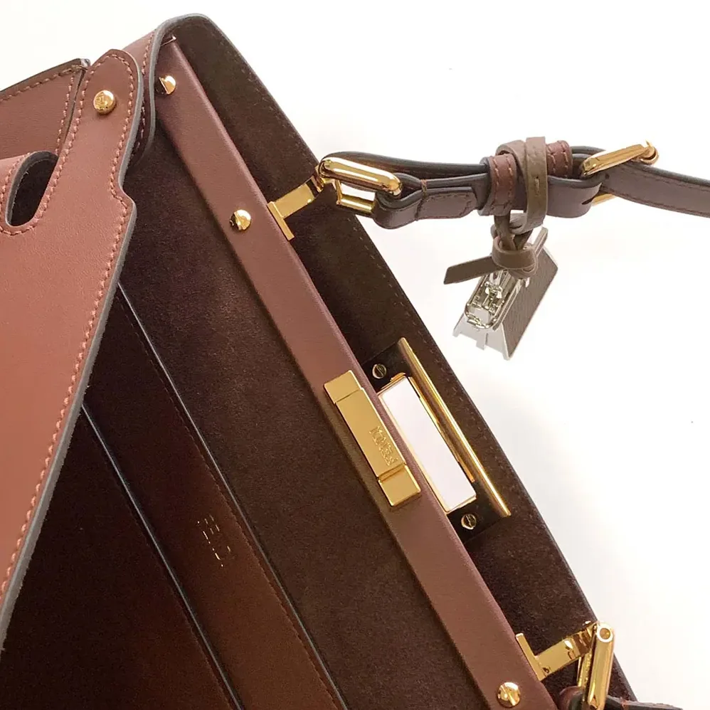 Fendi Peekaboo Soft Large Dark Brown Leather Bag for Women Fendi Peekaboo Soft Large Dark Brown Leather Bag for Women