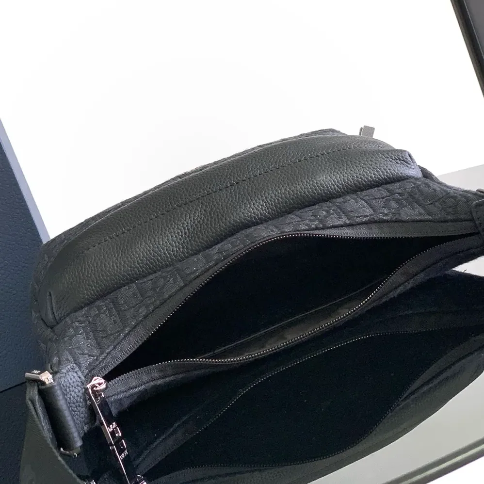 Dior Small Rider Soft Hobo Bag Black Dior Oblique Jacquard and Black Grained Calfskin for Men Dior Small Rider Soft Hobo Bag Black Dior Oblique Jacquard and Black Grained Calfskin for Men