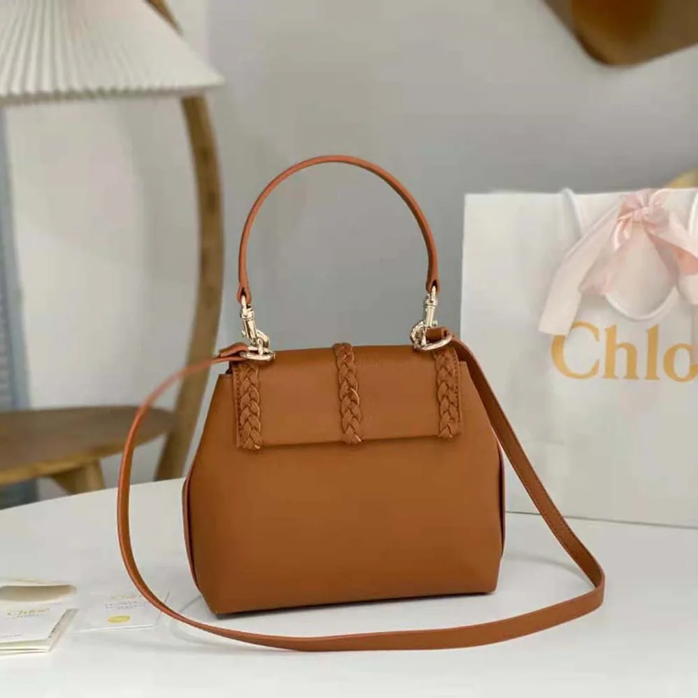 Chloe Penelope Small Soft Shoulder Bag for Women in Brown Chloe Penelope Small Soft Shoulder Bag for Women in Brown
