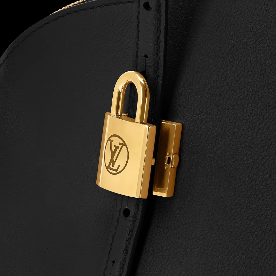 Louis Vuitton Low Key Duffle Tote Black /