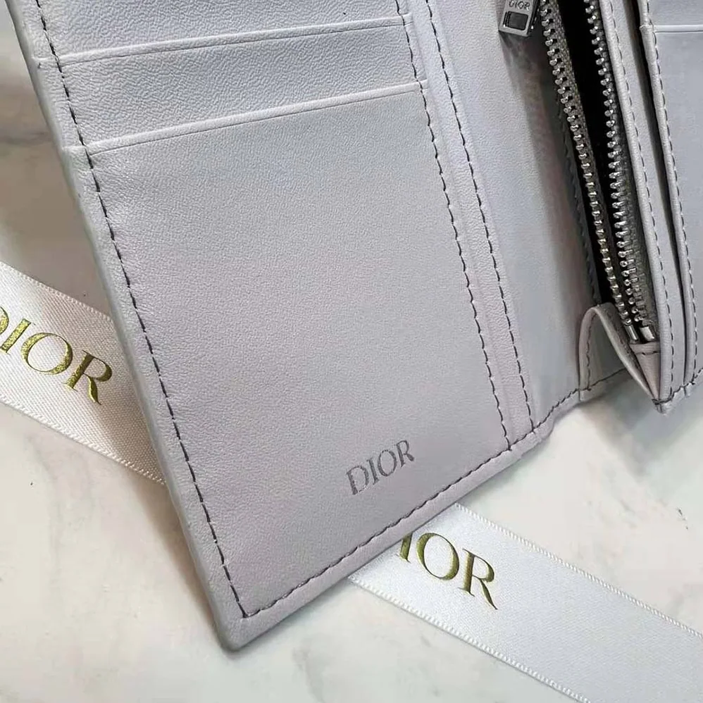 Dior Vertical Long Wallet Gray Dior Oblique Galaxy Leather for Men Dior Vertical Long Wallet Gray Dior Oblique Galaxy Leather for Men